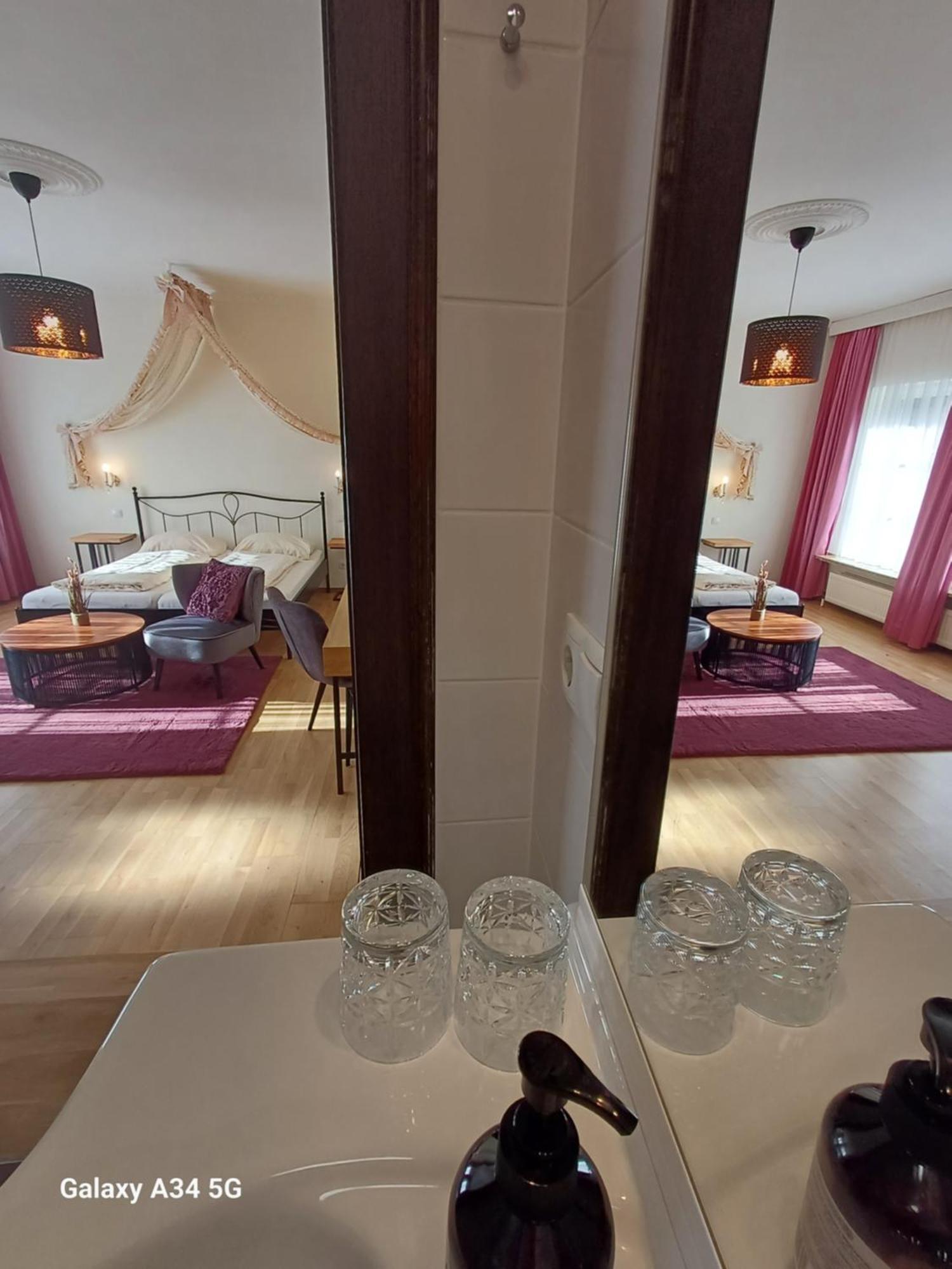 Haus Am Moos Bed & Breakfast Salzburg Exterior photo